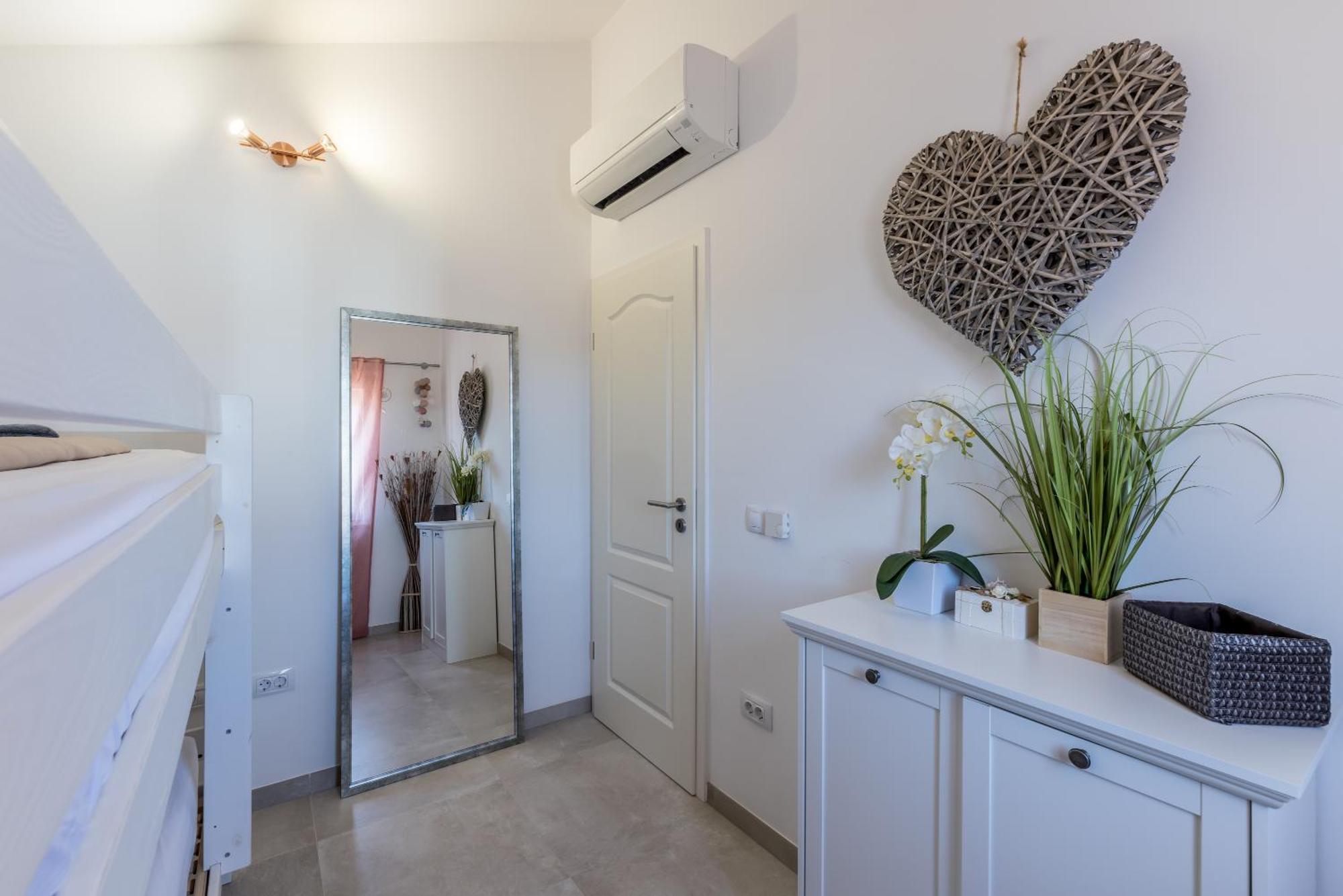 Villa Luce Del Sole Mirce Zewnętrze zdjęcie