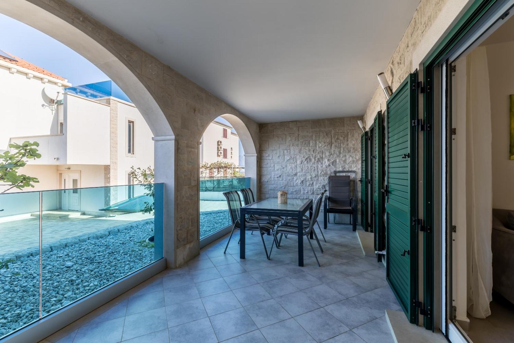 Villa Luce Del Sole Mirce Zewnętrze zdjęcie